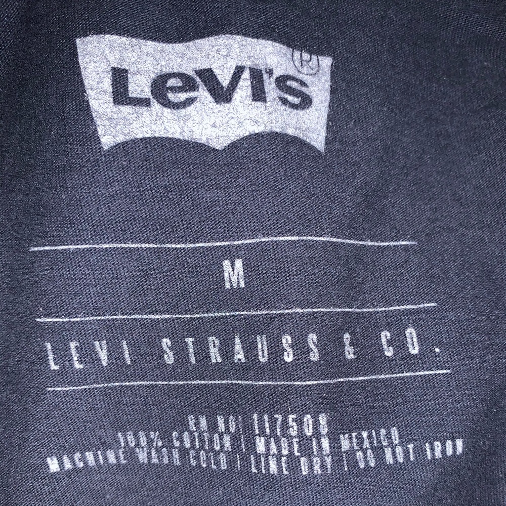levis cropped tee - Picture 2 of 2